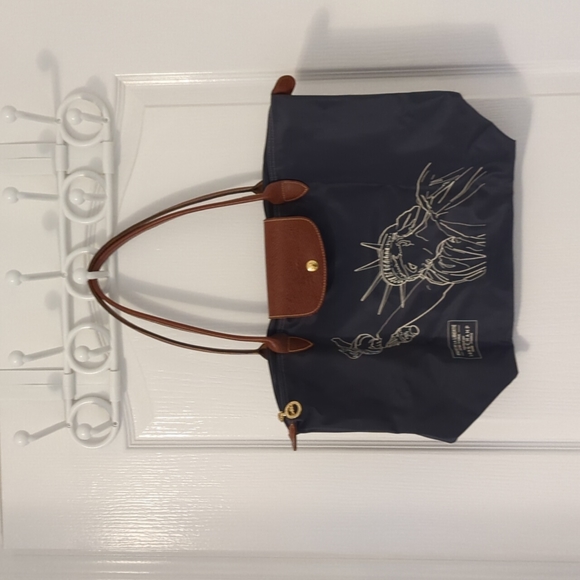 Longchamp Le Pliage, Limited Edition Statue of Liberty Tote - Picture 1 of 3